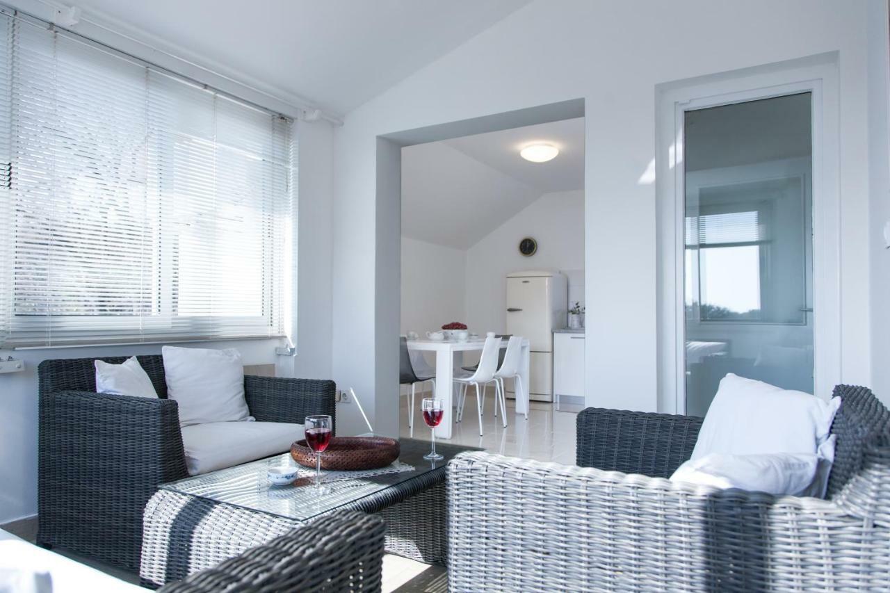 Apartments Rafaj プーラ エクステリア 写真