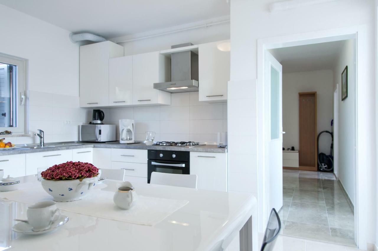 Apartments Rafaj プーラ エクステリア 写真
