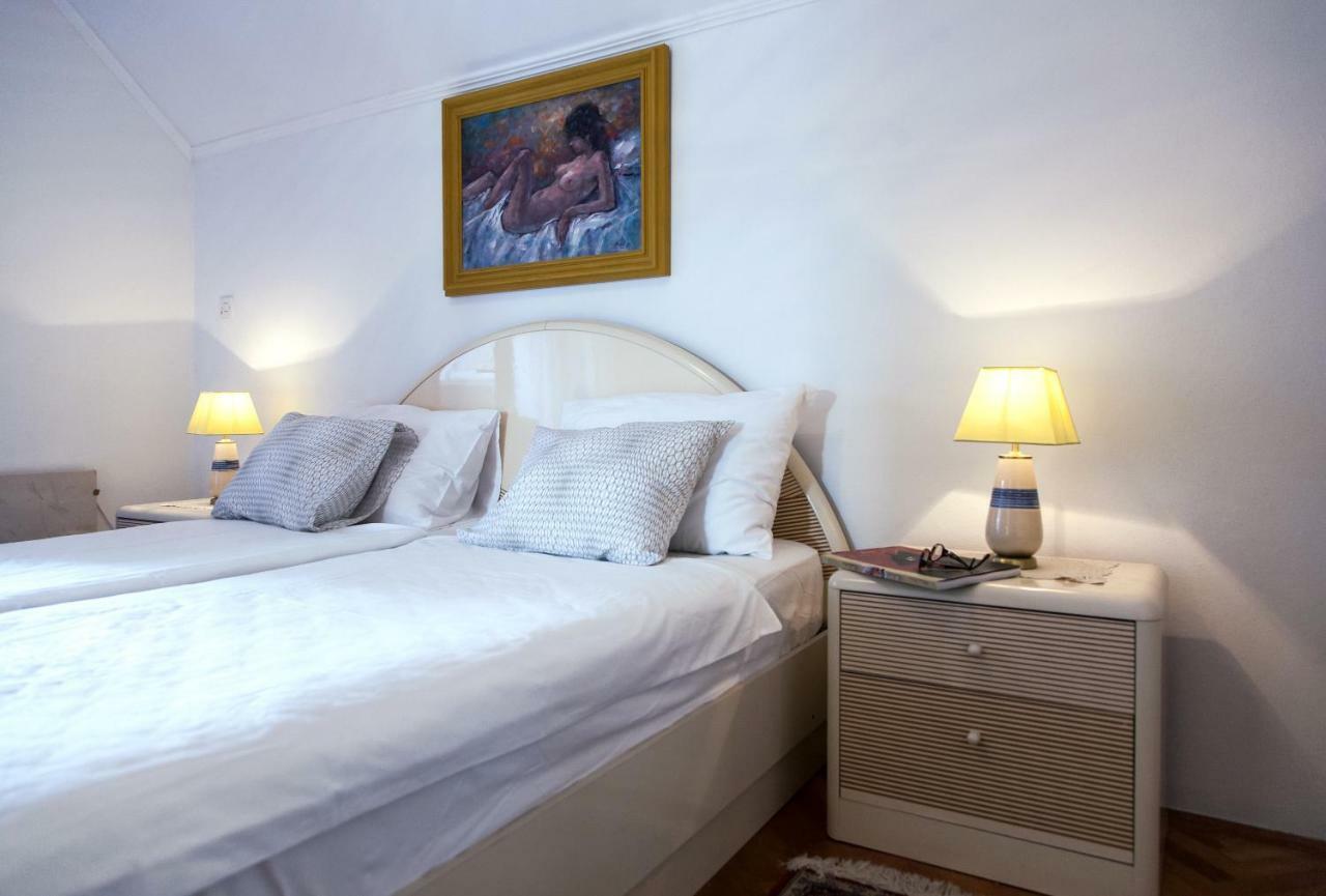 Apartments Rafaj プーラ エクステリア 写真