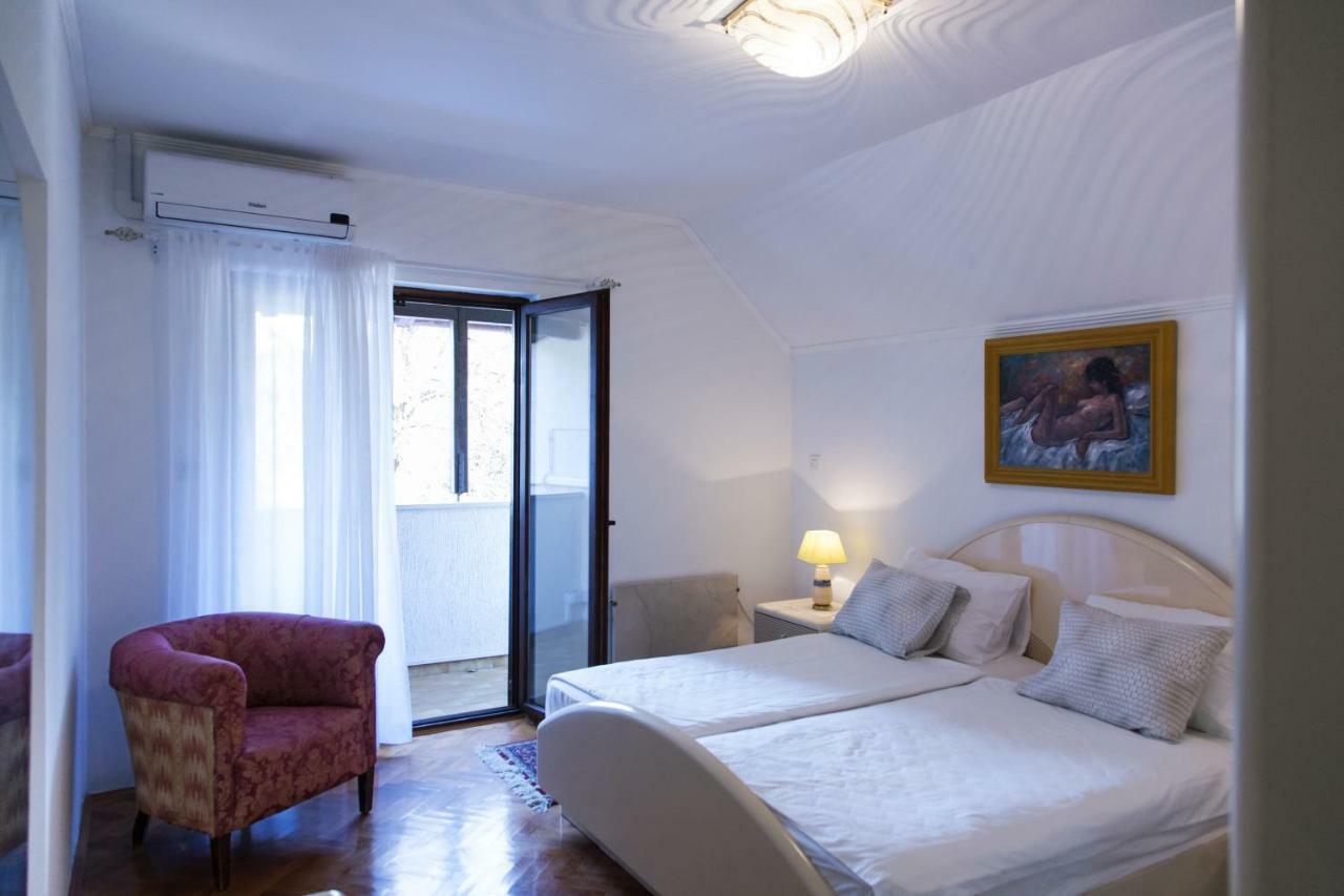 Apartments Rafaj プーラ エクステリア 写真