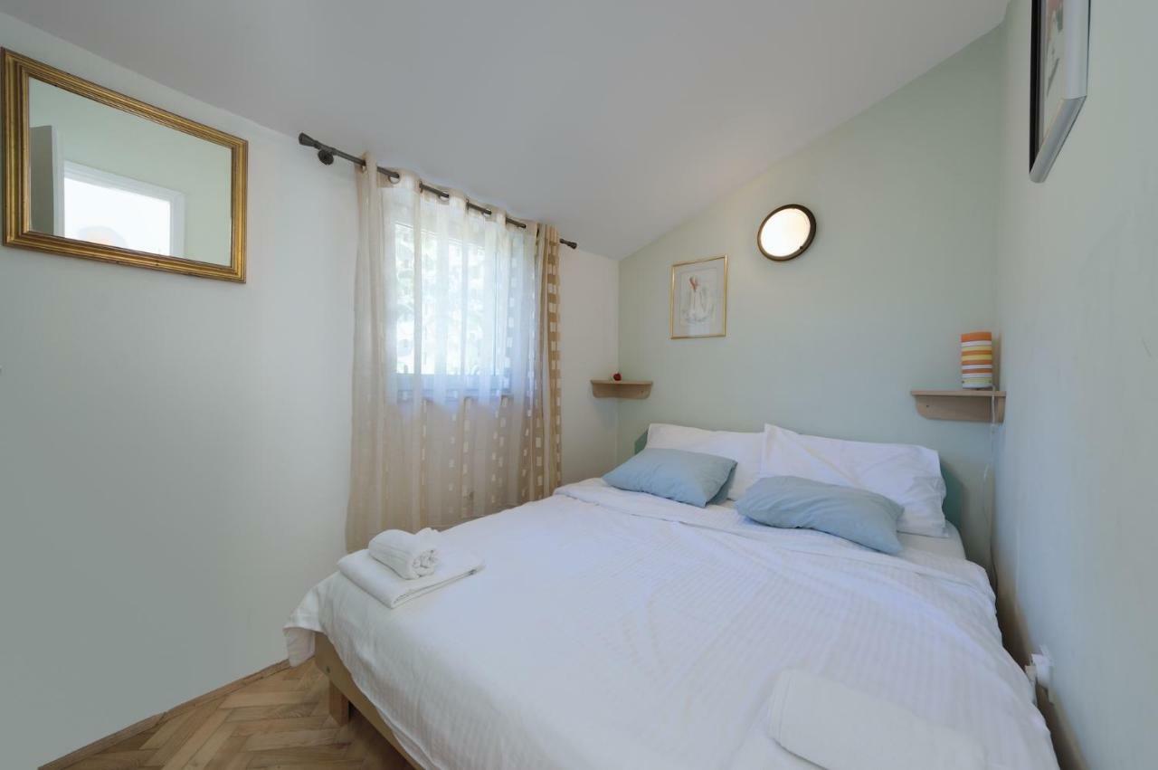 Apartments Rafaj プーラ エクステリア 写真