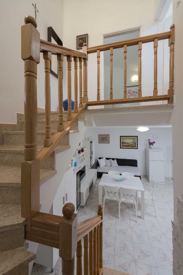 Apartments Rafaj プーラ エクステリア 写真